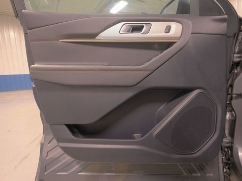 New 2026 Ford Explorer Active image 24