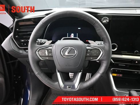 Used 2026 Lexus TX 500h AWD w/ Technology Package image 24