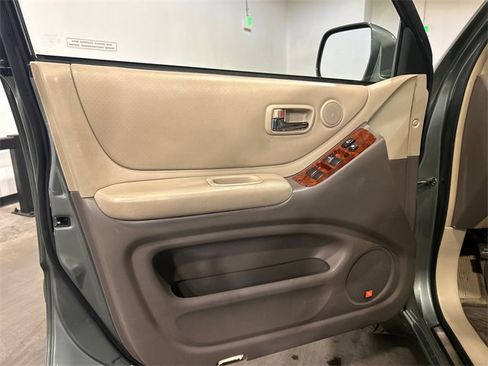 Used 2006 Toyota Highlander V6 image 9