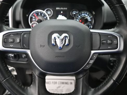 Used 2024 RAM 2500 Big Horn AWD/4WD image 13