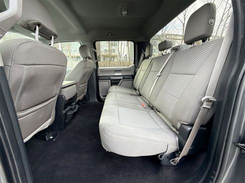 Used 2019 Ford F150 XLT w/ XTR Package image 23