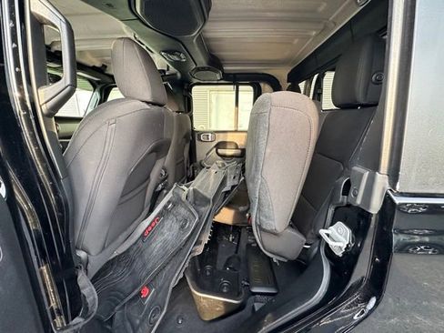 Used 2020 Jeep Gladiator Sport w/ Quick Order Package 24S image 28