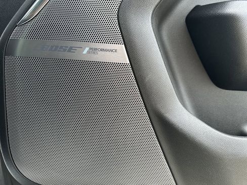 Used 2023 GMC Yukon XL Denali Ultimate image 43