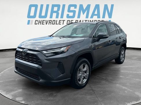 Used 2025 Toyota RAV4 XLE FWD image 2