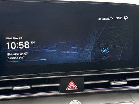 Used 2024 Hyundai Elantra SEL w/ Convenience Package FWD image 17