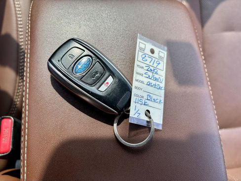 Used 2018 Subaru Outback 3.6R Touring AWD/4WD image 22