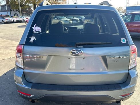 Used 2010 Subaru Forester 2.5X Premium image 4