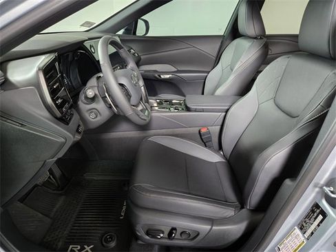 Certified 2026 Lexus RX 350h image 13