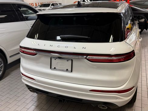 Used 2024 Lincoln Corsair Grand Touring w/ Equipment Group 301A image 3