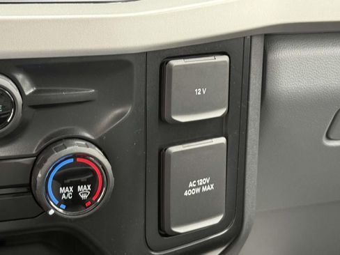 New 2025 Ford F550 4x4 Crew Cab Super Duty image 15