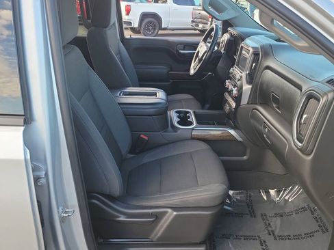 Used 2022 GMC Sierra 1500 Elevation w/ LPO, Elevation Black Package image 14