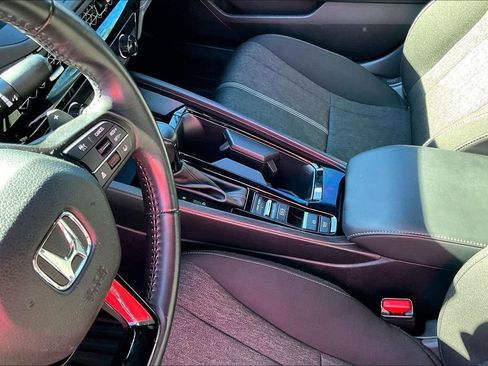 Used 2024 Honda Accord Sport image 15