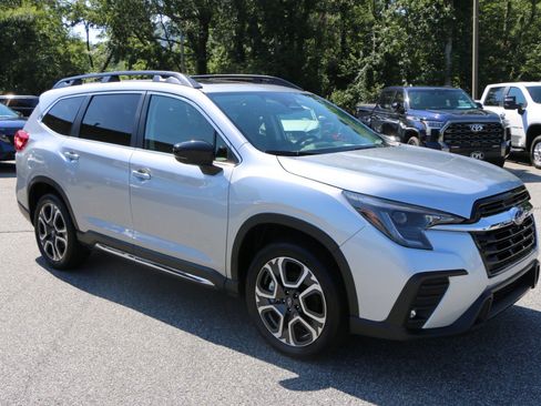 Used 2026 Subaru Ascent Limited AWD/4WD image 10