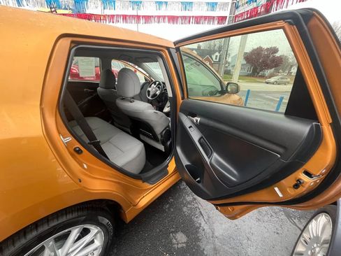 Used 2009 Toyota Matrix S image 17