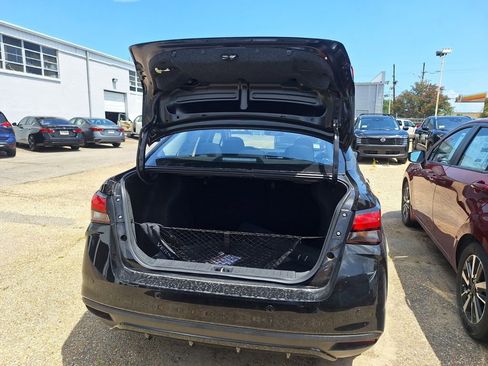 New 2025 Nissan Versa SV w/ Trunk Package image 25