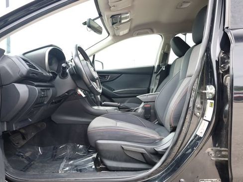 Used 2018 Subaru Crosstrek 2.0i Premium AWD/4WD image 12