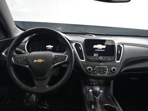 Used 2024 Chevrolet Malibu LT image 28