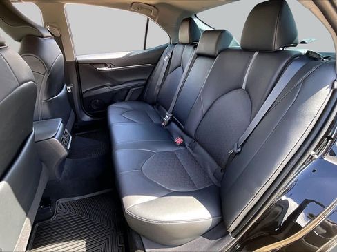 Used 2021 Toyota Camry XSE FWD image 21