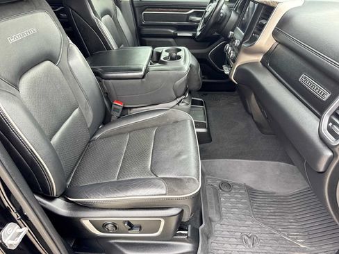 Used 2019 RAM 1500 Laramie AWD/4WD image 20
