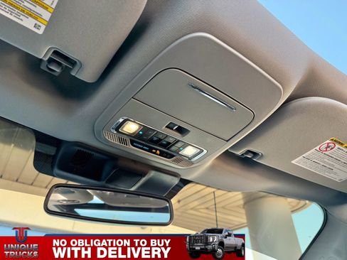 Used 2023 Ford F450 Lariat w/ FX4 Off-Road Package image 36