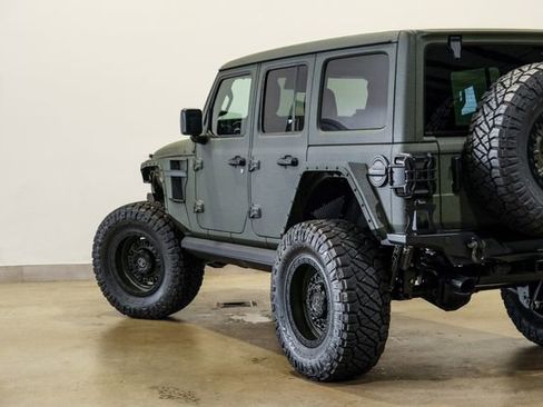 Used 2024 Jeep Wrangler Unlimited Rubicon w/ Technology Group AWD/4WD image 50