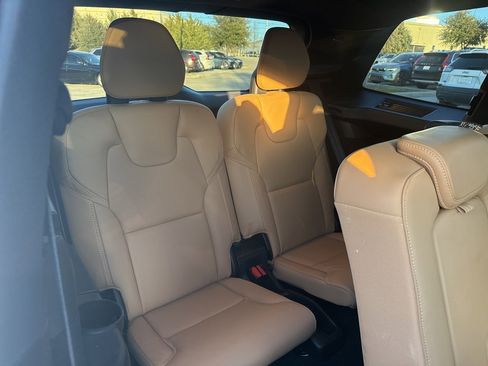 Certified 2023 Volvo XC90 B6 Ultimate image 17