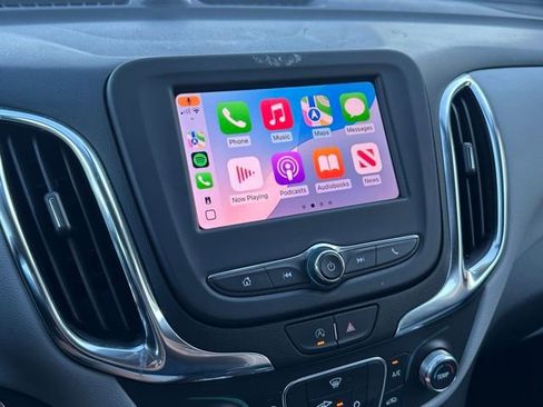 Used 2022 Chevrolet Equinox LT image 11