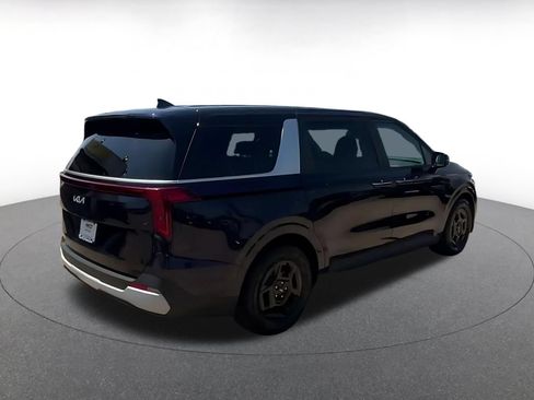 Used 2026 Kia Carnival FWD image 13