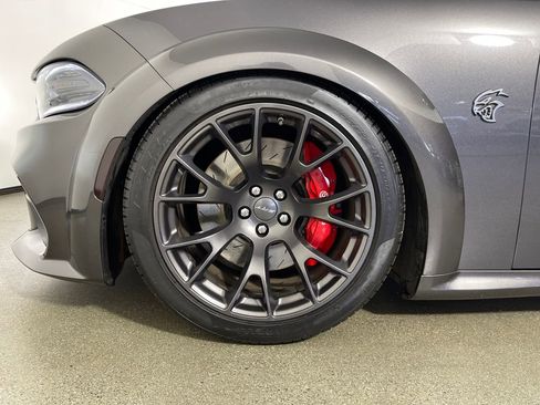 Used 2020 Dodge Charger SRT Hellcat w/ Harman/Kardon Audio Group image 11