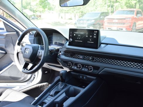 New 2026 Honda Accord LX image 28