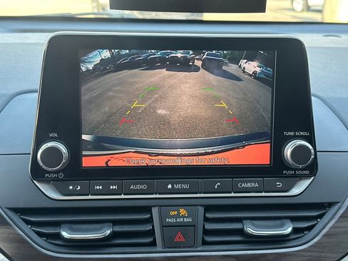 Certified 2023 Nissan Altima 2.5 SV image 28