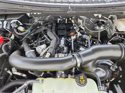 Used 2024 Ford Expedition Max Platinum image 18