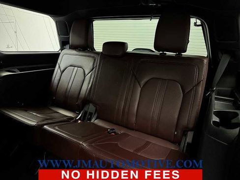 Used 2023 Ford Expedition Limited image 17