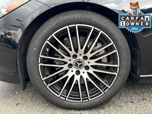 Used 2025 Mercedes-Benz C 300 4MATIC Sedan image 28
