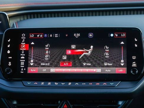 New 2026 Dodge Charger R/T AWD/4WD image 17