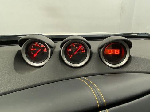 Used 2019 Nissan 370Z Coupe w/ Z34 Heritage Edition - White image 30