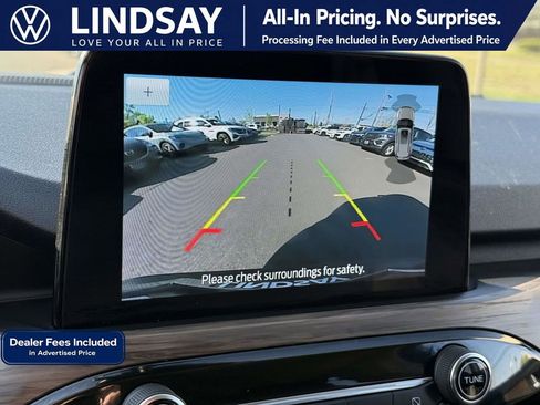 Used 2020 Ford Escape Titanium AWD/4WD image 17
