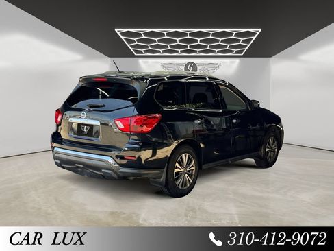 Used 2018 Nissan Pathfinder S FWD image 5