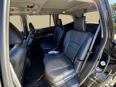 Used 2022 Honda Pilot Elite image 22