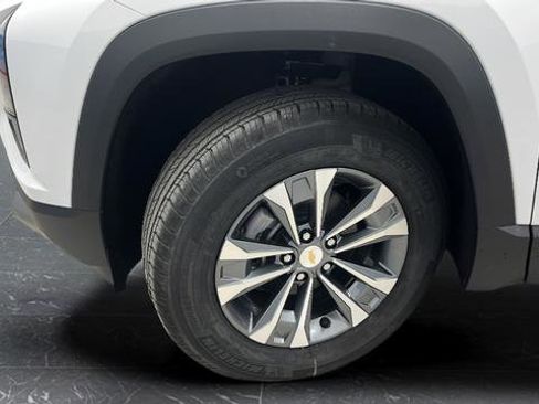 New 2026 Chevrolet Equinox LT w/ Convenience Package II AWD/4WD image 36