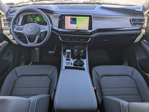 New 2026 Volkswagen Atlas SEL image 15