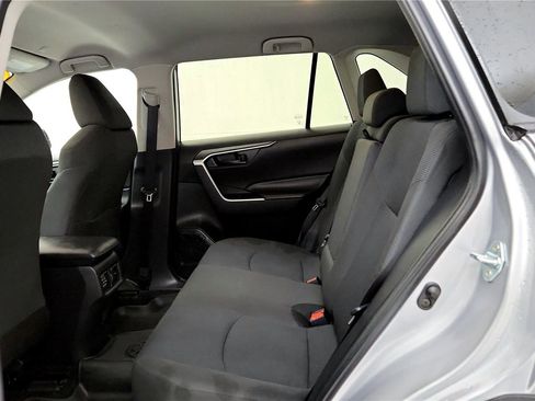 Used 2024 Toyota RAV4 LE image 21