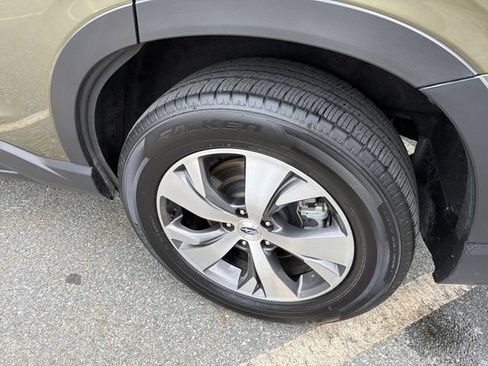 Used 2025 Subaru Ascent Premium AWD/4WD image 34