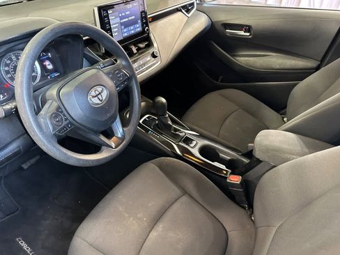 Used 2020 Toyota Corolla LE FWD image 14