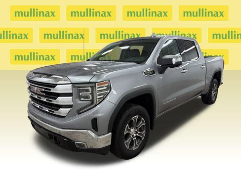 Used 2026 GMC Sierra 1500 SLT AWD/4WD image 14