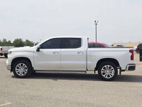 Used 2025 Chevrolet Silverado 1500 LTZ w/ LTZ Premium Package AWD/4WD image 4