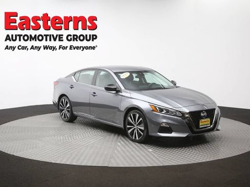 Used 2022 Nissan Altima 2.5 SR FWD image 49