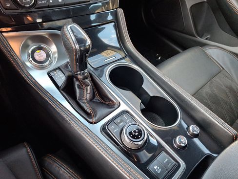 Used 2020 Nissan Maxima SR w/ Sport Mat Group image 14