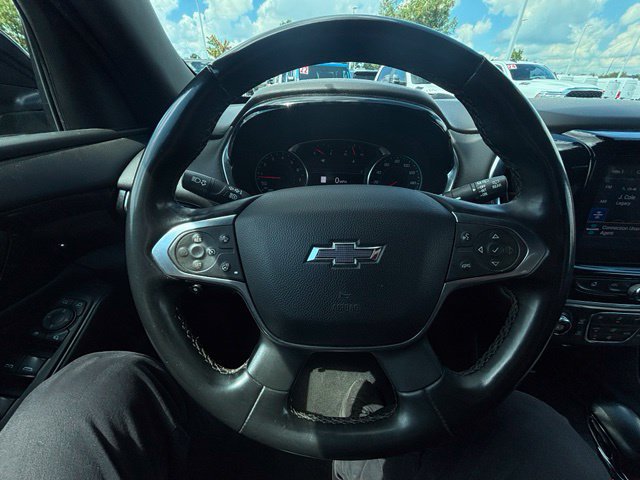 Used 2023 Chevrolet Traverse RS AWD/4WD image 17