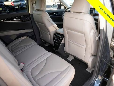 Used 2023 Lincoln Nautilus Reserve w/ Equipment Group 201A image 15